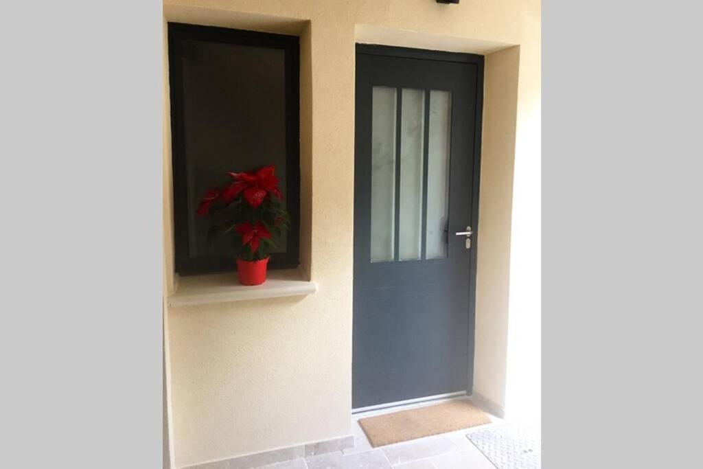 Studio Tout Equipe Apartment มาร์เกอริตต์ ภายนอก รูปภาพ